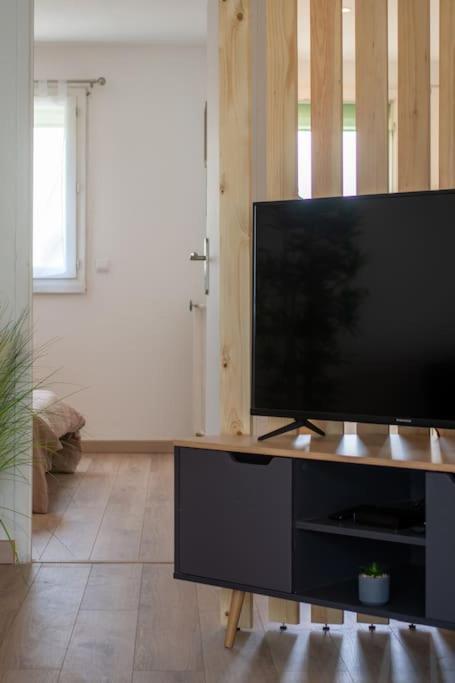 Fully Equipped Apartment With Parking 6 Beds Marseille Eksteriør billede